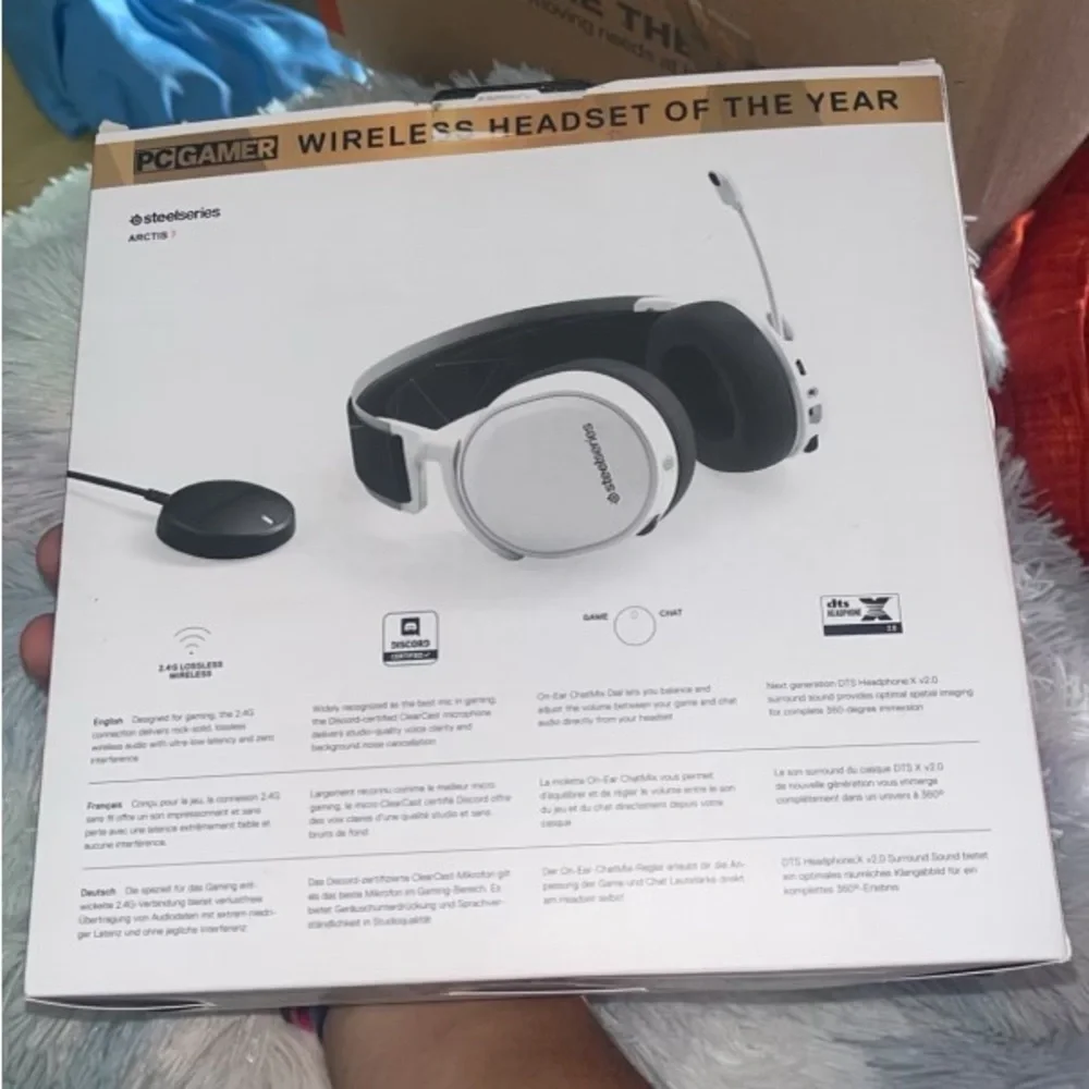 Steel Sereis Artic 7s BRAND NEW!